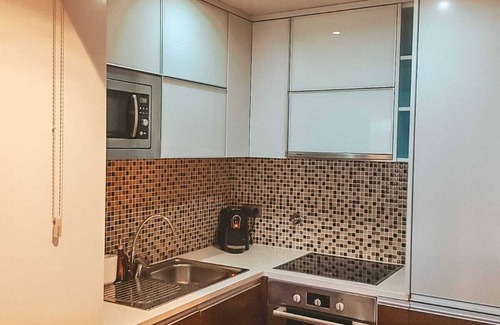 Porto Apartamento | Apartamento duplex moderno y convenientemente ubicado cerca del Oporto