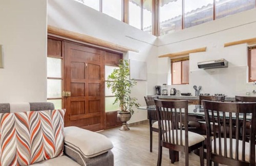 Huaran Casa | Modern and comfortable house with stunning views of the mountains and waterfall.