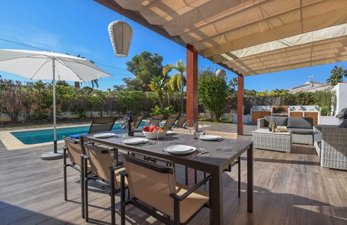 Costa Nova Villa | Villa moderna y confortable en Jávea, Costa Blanca, España con piscina privada para 4 personas