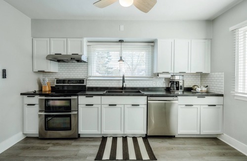Holland Casa | Modern and Cozy Home close to Downtown Holland