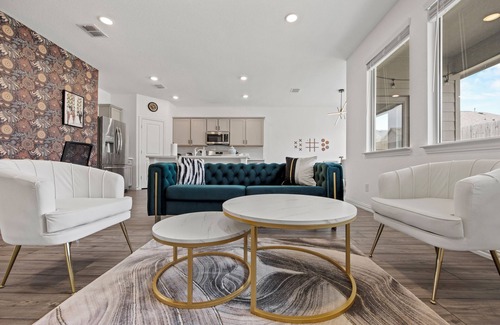 Haslet Casa | Modern and Cozy Home Near Fort Worth, 3 Bed 2 Bath