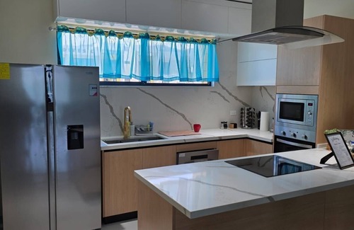 Mammee Bay Apartamento | Modern and Cozy Oceanview family friendly apartment close to Ocho Rios Jamaica