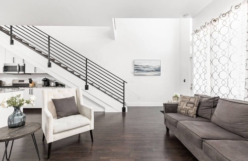 Fountain Square Casa | Modern and Fun 4BR+ Pool Table in Fountain Square