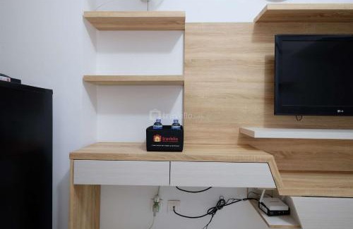 Gunung Putri Apartamento | Modern and Homey Studio at Gunung Putri Apartment By Travelio