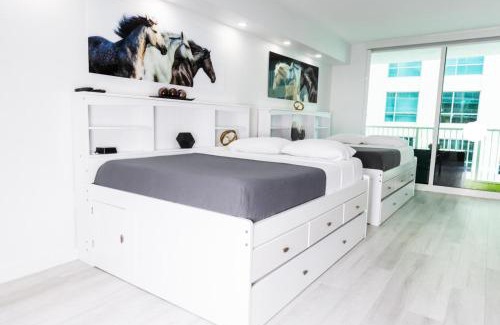Brickell Apartamento | Modern and Luxurious Brickell Studio
