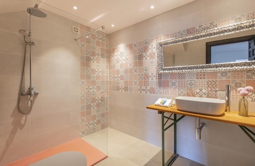 Aduanas Villa | Villa moderna y graciosa con piscina privada en Jávea, Costa Blanca, España para 8 personas