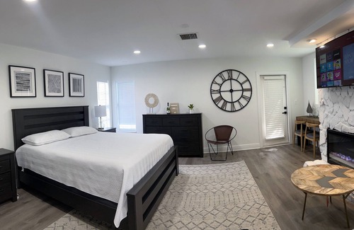 Winter Park Casa | Modern and Romantiv Villa