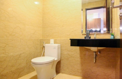Pancoran Apartamento | Modern and Spacious 1BR Apartment at L'Avenue