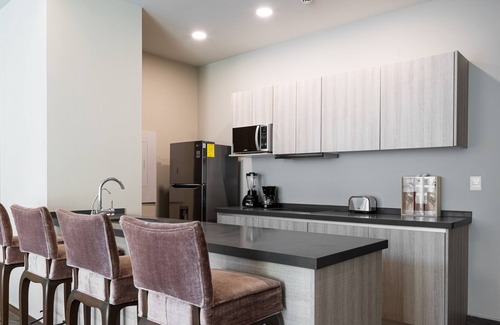 Monterrey Apartamento | Moderno y amplio, 3 min de San Pedro
