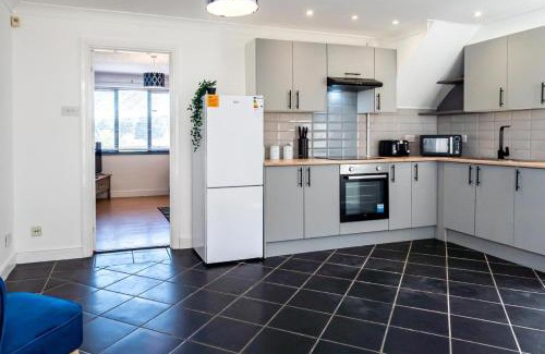 Ipswich Casa | Modern and Spacious 4 Bedroom Home in Ipswich