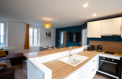 Eu Apartamento | Modern and spacious new apartment!