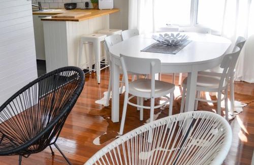 Oxley Park Casa | Modern and Stylish 3 bedroom home, Western Sydney Ideal for Contractors