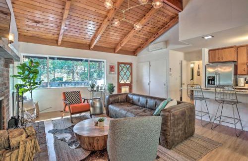Crestline Casa | Modern and Unique Cabin with Deck by Lake Gregory!
