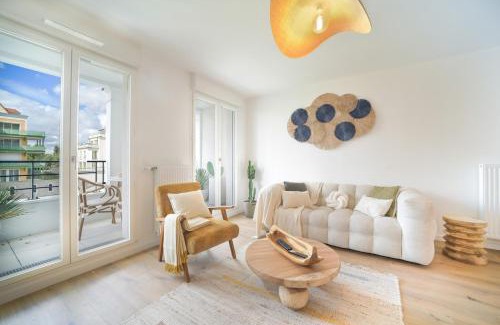 Cormeilles-en-Parisis Apartamento | Modern Apartment with River View, Near Paris