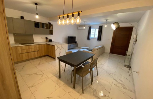 Gzira Apartamento | Modern Apart Heart Of Sliema V122