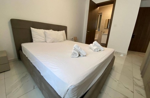 Gzira Apartamento | Modern Apart Heart Of Sliema V122