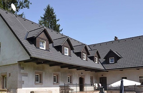 Stupná Apartamento | Modern Apartment in Vidochov with Swimming Pool
