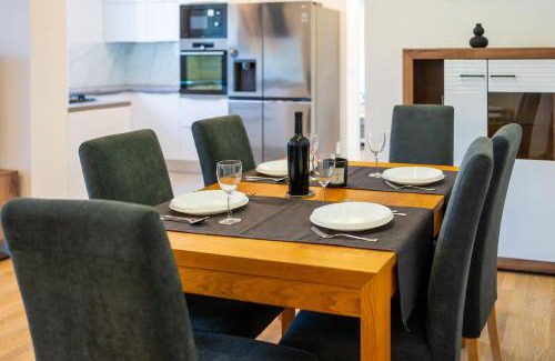Krapinske Toplice Apartamento | Modern Apartment With Balcony And Garage - Happy Rentals