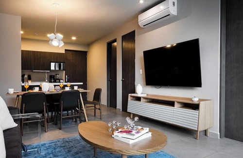 Monterrey Apartamento | Modern Apartment with Pool and Mountain views