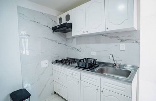 Neiva Apartamento | Modern apartment close to Clinica Medilaser Abner Lozano and Universidad Surcolombiana.