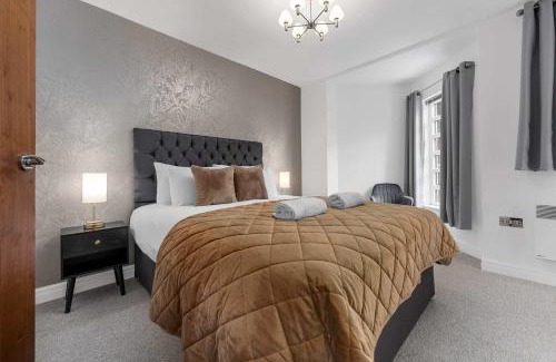 Trafford Apartamento | Modern Apartment, Free Parking by City SuperHost