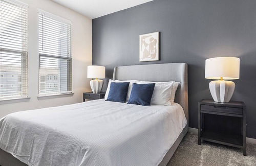 OakLeaf Plantation Apartamento | Modern Apartment in Prime Location (ID8934X83)