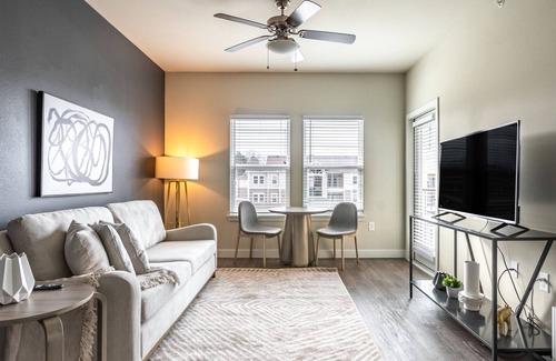 Powdersville Apartamento | Modern Apartment in Prime Location (ID8624X14)