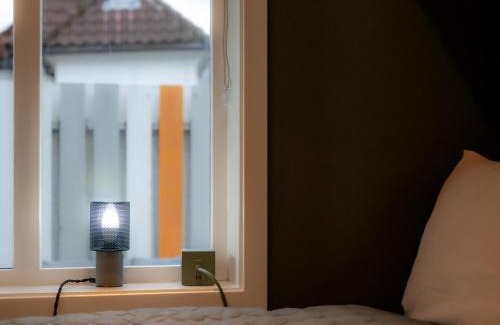 Bergen City Centre Apartamento | Modern Apartment in 1840-Building at Nordnes