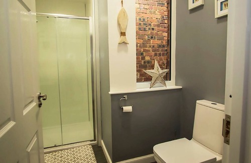 Kirkcaldy Apartamento | Modern Apartment in Town Centre