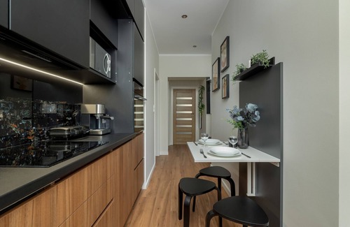 Bronowice Apartamento | Modern Apartment in Krakow by Renters