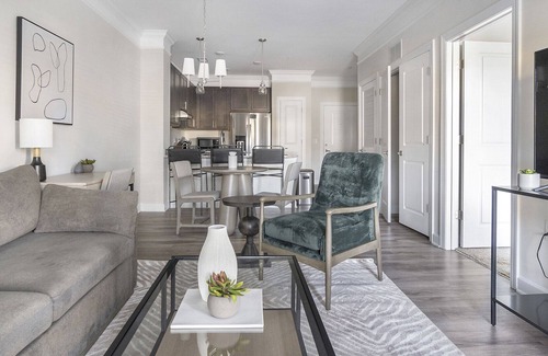 Clayton Apartamento | Modern Apartment in Prime Location (ID7356X50)