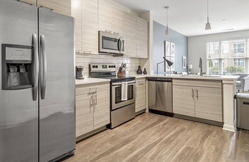 Crabtree Apartamento | Modern Apartment in Prime Location (ID1267X878)