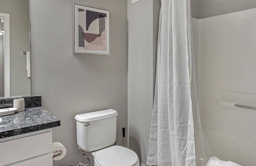 Rocklin Apartamento | Modern Apartment in Prime Location (ID9304X63)