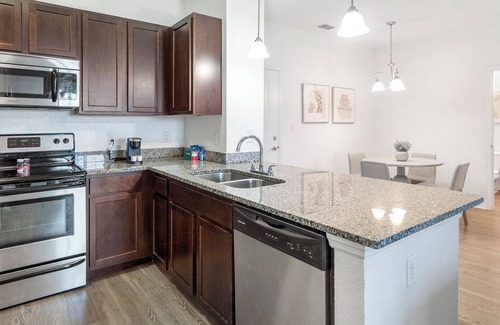 Apopka Apartamento | Modern Apartment in Prime Location (ID1275X936)