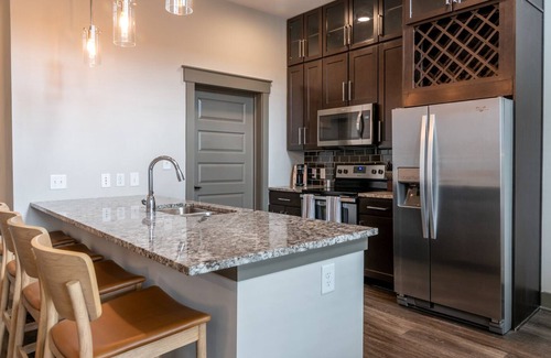 Vickery Meadow Apartamento | Modern Apartment in Prime Location (ID4487X26)