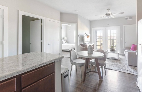 Jefferson Apartamento | Modern Apartment in Prime Location (ID1213X362)
