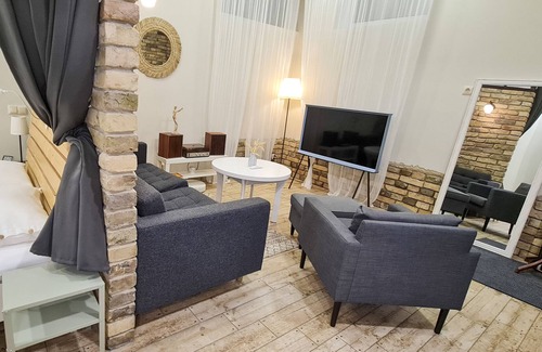 Business District Apartamento | Modern Apartment in the Heart of Vilnius Center: Free Parking