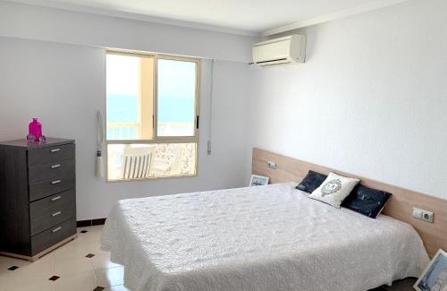 Torrevieja Apartamento | Modern apartment in Torrevieja with sea view, 120 m²