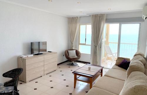 Torrevieja Apartamento | Modern apartment in Torrevieja with sea view, 120 m²