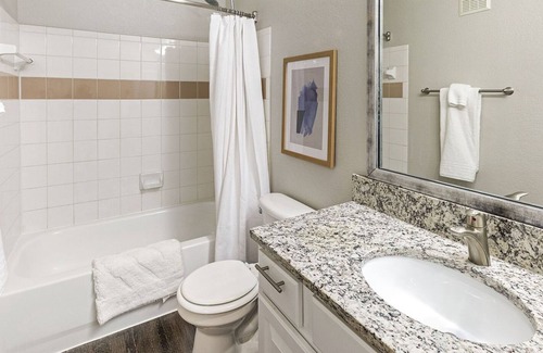 Fort Worth Apartamento | Modern Apartment in Prime Location (ID8657X03)
