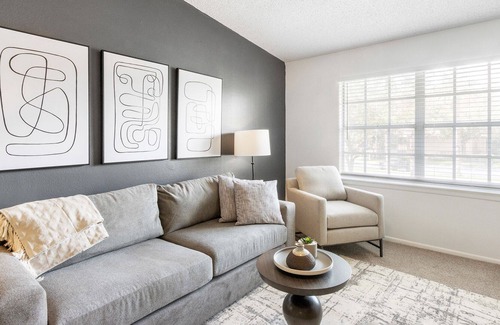 Plant City Apartamento | Modern Apartment in Prime Location (ID9478X34)