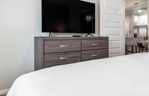 Stone Oak Apartamento | Modern Apartment in Prime Location (ID7293)
