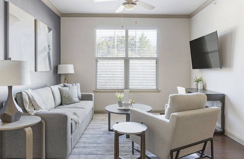 Wetmore Apartamento | Modern Apartment in Prime Location (ID1230X535)