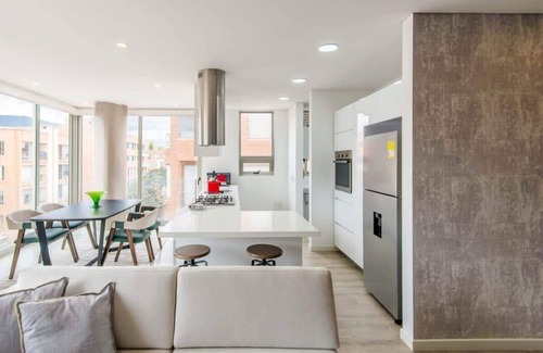 Usaquen Apartamento | Modern Apartment in Usaquien