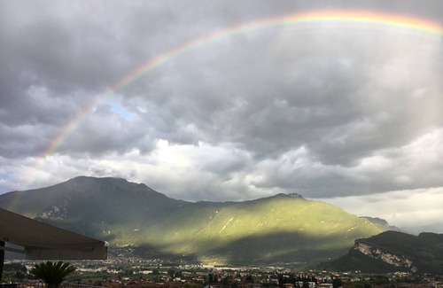 Riva del Garda Apartamento | Modern apartment with great views and private terrace