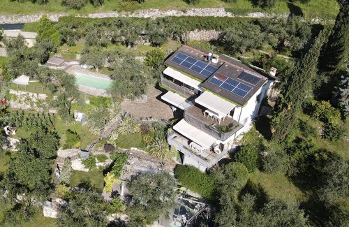 Riva del Garda Apartamento | Modern apartment with great views and private terrace