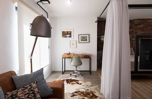 Providencia Apartamento | Modern Apartment/Loft, with WiFi and AC, in one of the best areas of Guadalajara