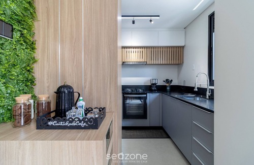 Cachoeira do Bom Jesus Apartamento | Modern Apartment Near the Beach! - Atc0301