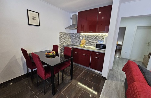 Kastel Stari Apartamento | Modern apartment Nikola in a quiet area