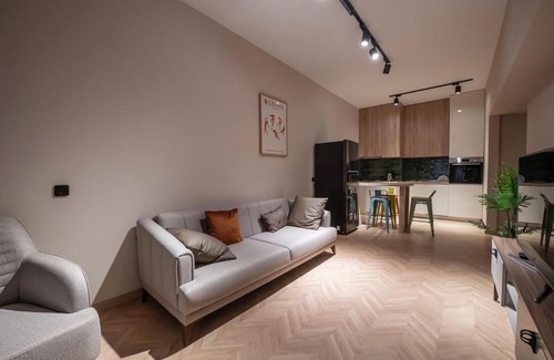 Saburtalo Apartamento | Modern Apartment near Central Park